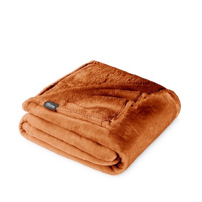 Microplush Fleece Bed Blanket by Bare Home