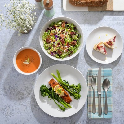 16-Piece White Porcelain Square Dinnerware Set