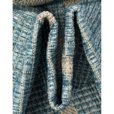 Light Aqua Rectangular Stain-Resistant Outdoor Rug 4' x 6'