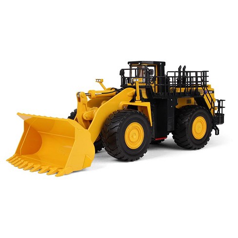 Komatsu WA900-3 Wheel Loader 1/50 Diecast Model by First Gear