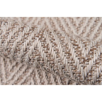 Geometric Natural Beige Polypropylene 2' x 6' Outdoor Rug