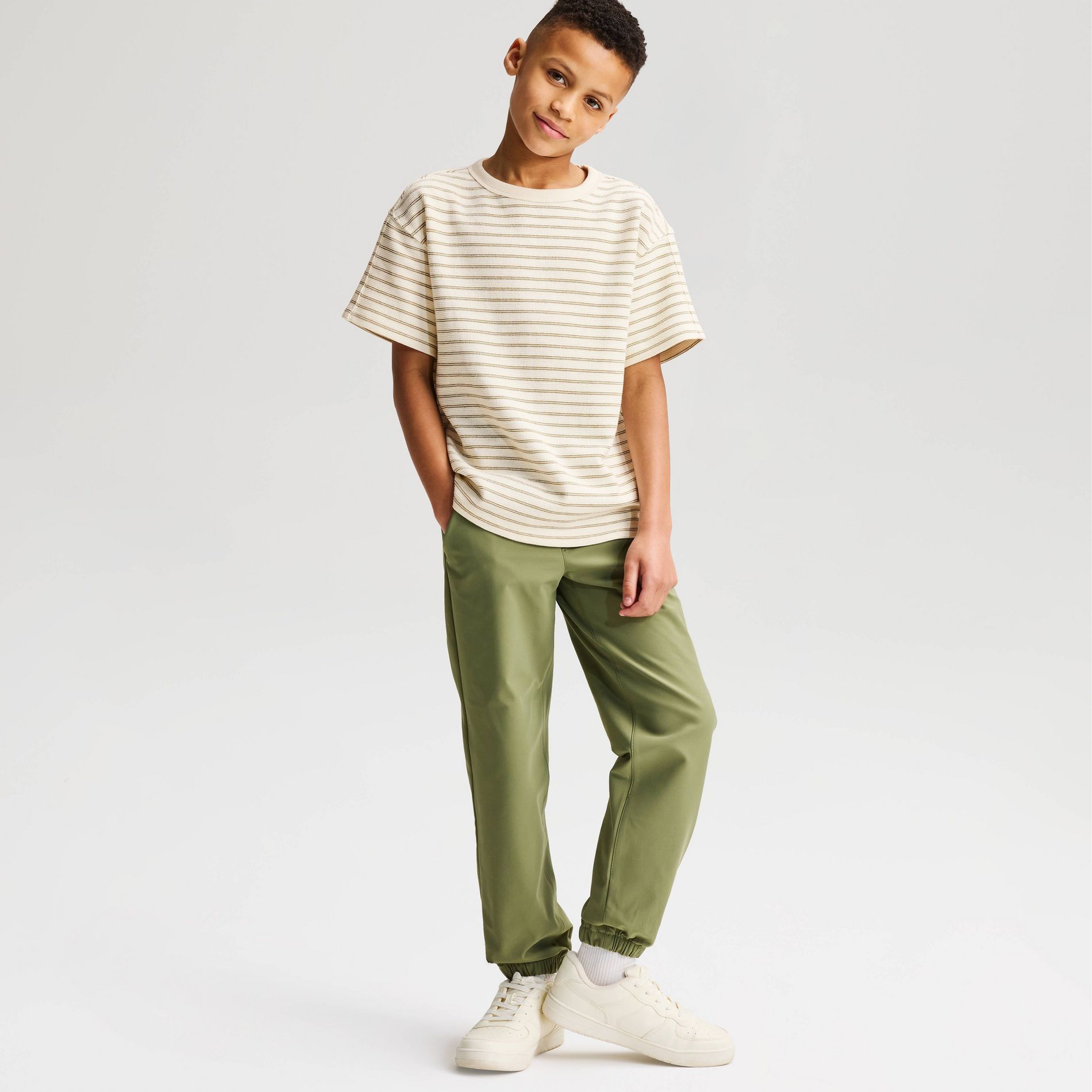 Boys' Short Sleeve Textured Striped Relaxed Fit T-Shirt - Cat & Jack™