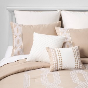 Full Tiras Geometric Comforter Set Tan/Ivory - Hallmart Collectibles, Beige White
