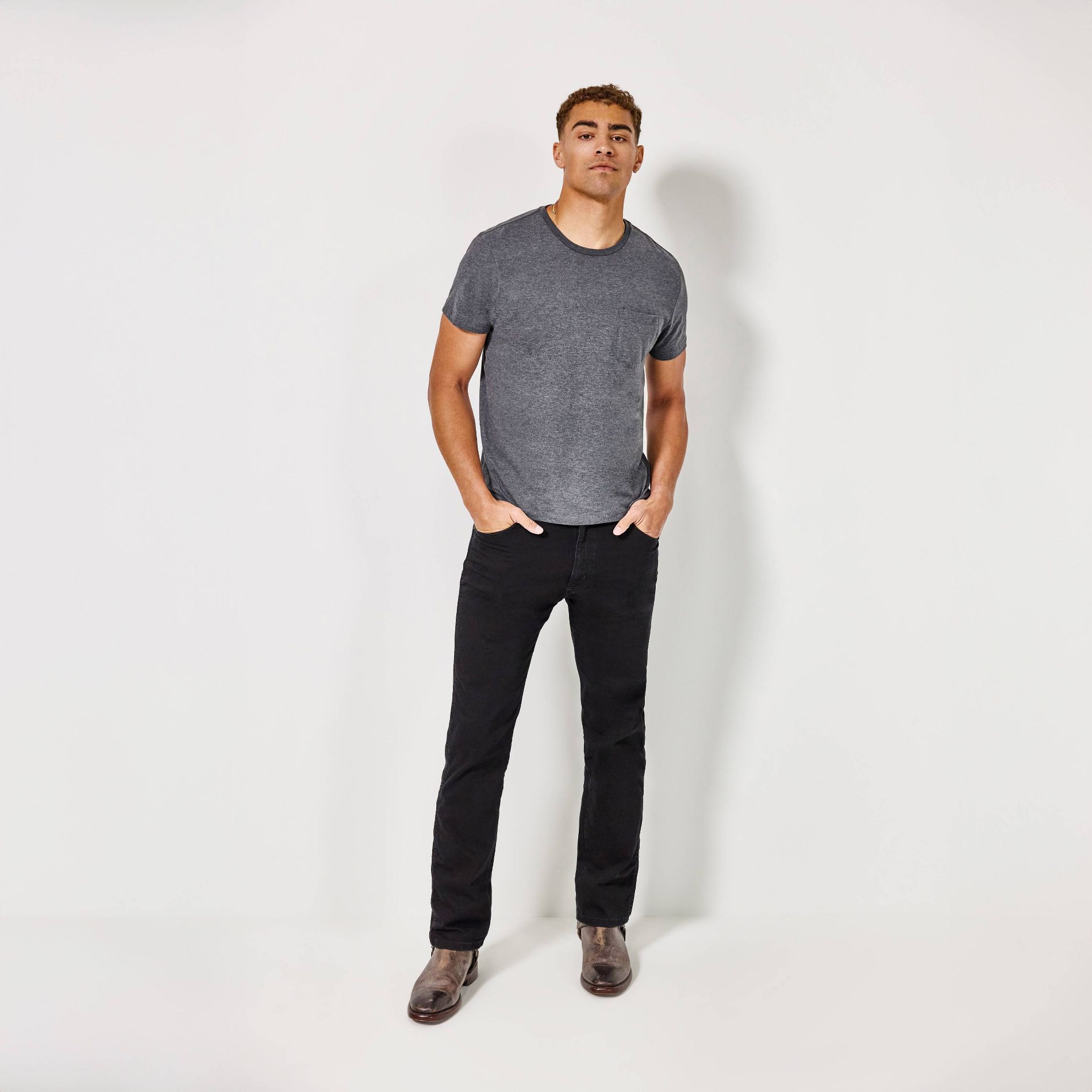 Wrangler Men's Regular Fit Straight Jeans