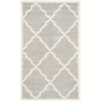 light grey/beige