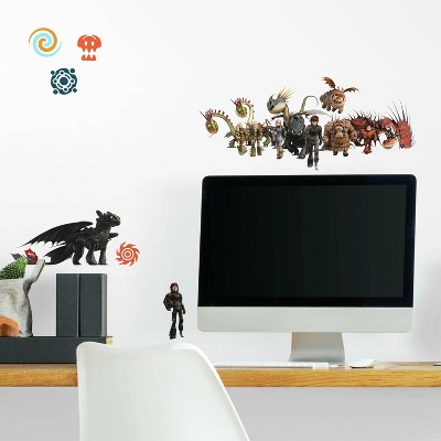 How To Train Your Dragon: The Hidden World Peel and Stick Wall Decal - RoomMates