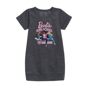 - Barbie - High School Dolls Graphic Short Sleeve Fleece Dress - 1 of 3