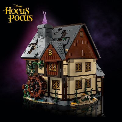 LEGO Ideas Disney Hocus Pocus: The Sanderson Sisters&#39; Cottage 21341