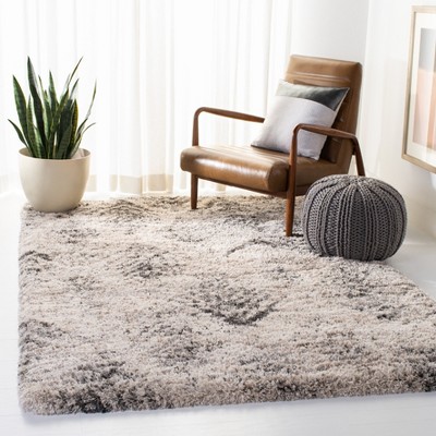 Gray and Cream Chevron Shag Synthetic Area Rug 4' x 6'