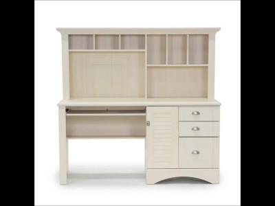 Sauder Harbor View Computer Desk with Hutch in Salt Oak