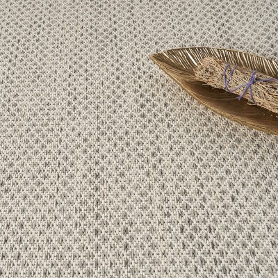 Courtyard Geometric Ivory Silver 5' Round Synthetic Outdoor Rug