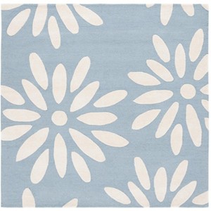 Safavieh Kids Daisy SFK914 Hand Tufted Indoor Rugs - Safavieh - 1 of 3