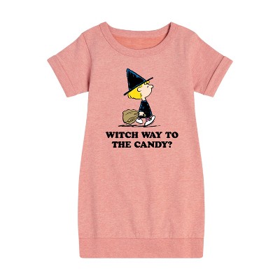 - Peanuts - Witch Way To The Candy Graphic Short Sleeve Fleece Dress