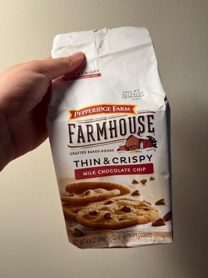 Pepperidge Farm Farmhouse Thin & Crispy Milk Chocolate Chip Cookies, 6.9 Oz  Bag