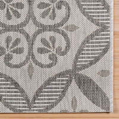 Niala Gray and Ash Synthetic Flatweave Indoor/Outdoor Rug, 5'3" x 7'