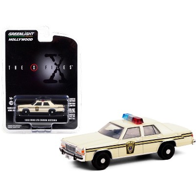 1983 Ford LTD Crown Victoria Cream "Ardis MD Police" "The X-Files" (1993-2002) TV Series 1/64 Diecast Model Car by Greenlight