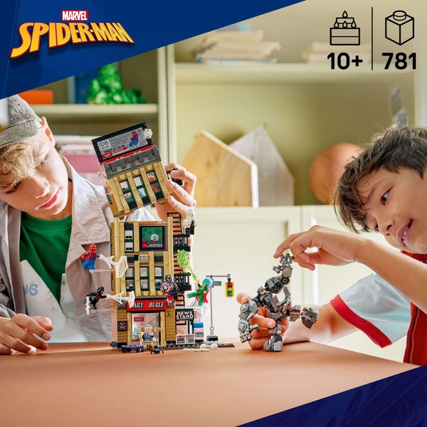 LEGO Marvel Spider-Man vs. Mysterio: The Daily Bugle 76342 2