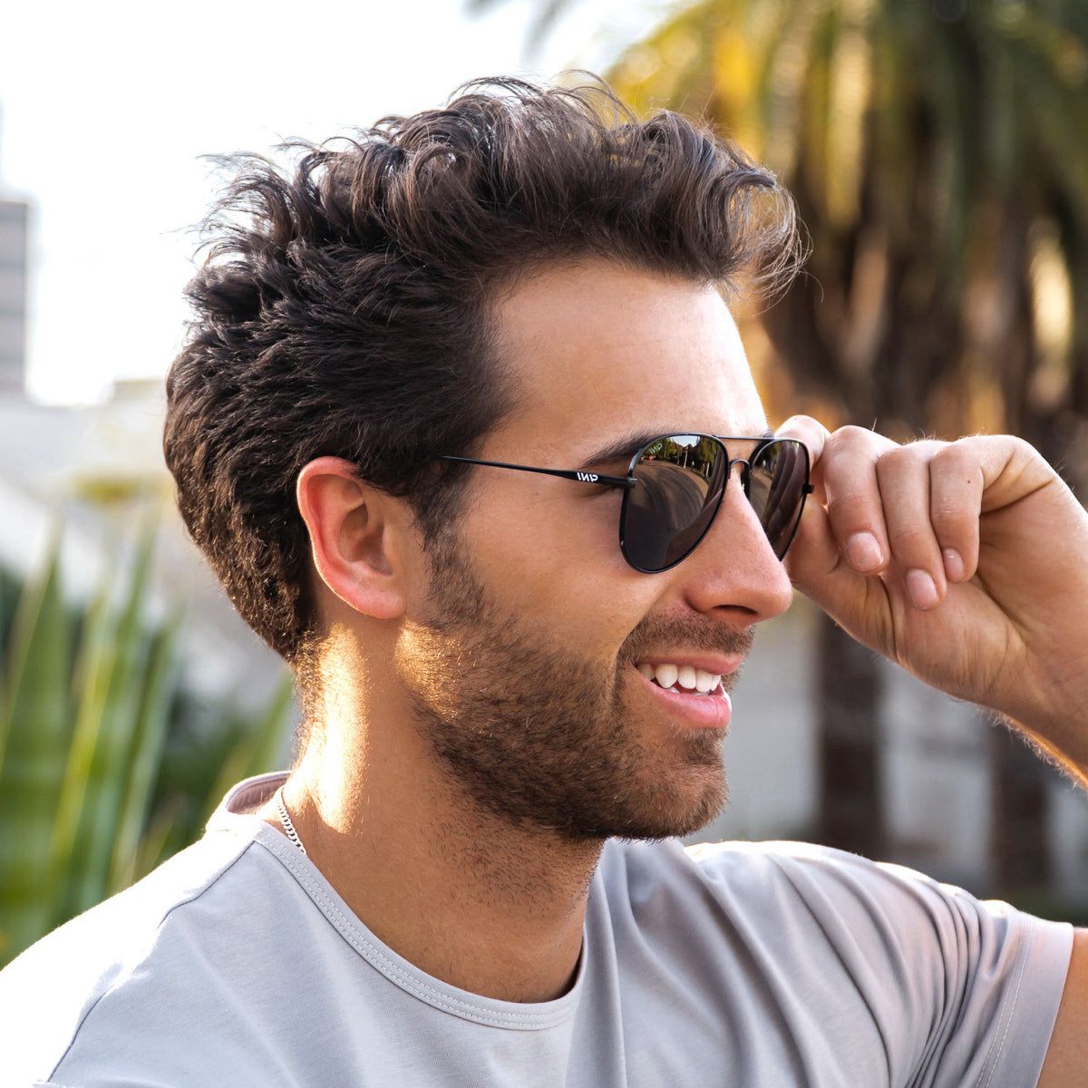 WMP Eyewear Classic Pilot Style Polarized Aviator Sunglasses - thumbnail 4