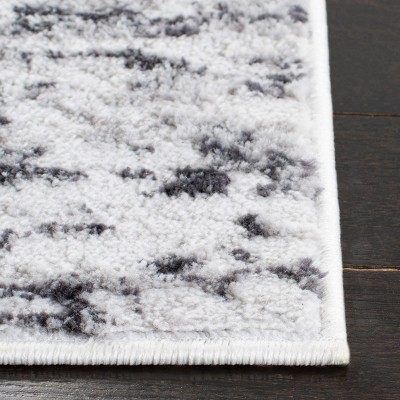 Amelia Light Grey and Charcoal Square Synthetic Rug