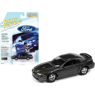 2003 Ford Mustang Mineral Gray Metallic Limited Edition to 9382 pieces Worldwide 1/64 Diecast Model Car by Johnny Lightning
