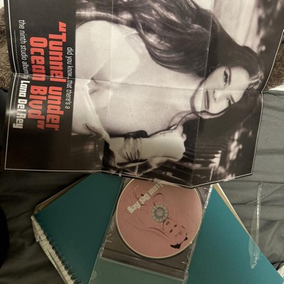 Exclusive Promo signed ocean blvd CD sent out to Lana ( & her team) close  friends and to certain stores and companies. Not sold. : r/lanadelrey