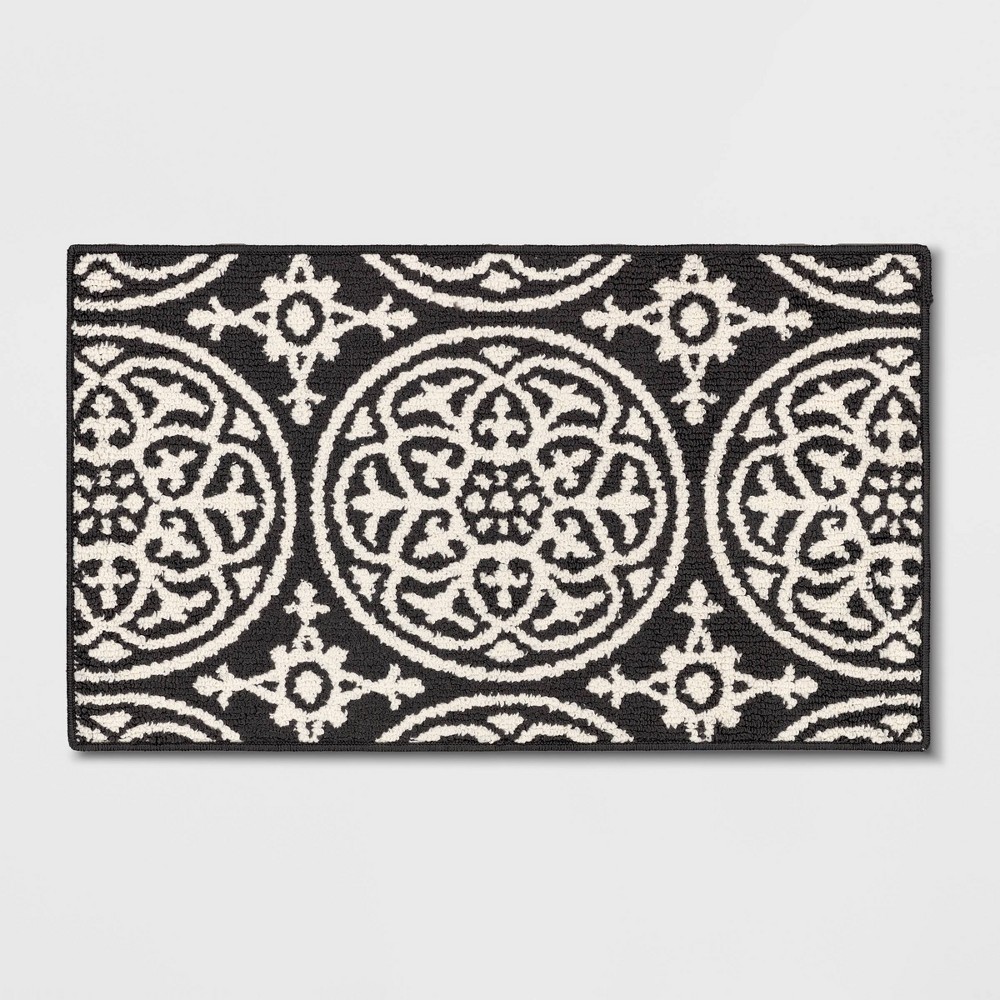 Photos - Area Rug 1'8"x2'10" Washable Medallion Tufted And Hooked Accent Rug Gray - Threshol