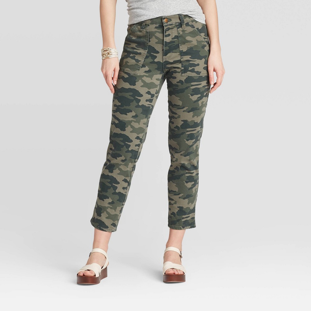 Women's Camo Print High-Rise Straight Cropped Jeans - Universal Thread Green 12