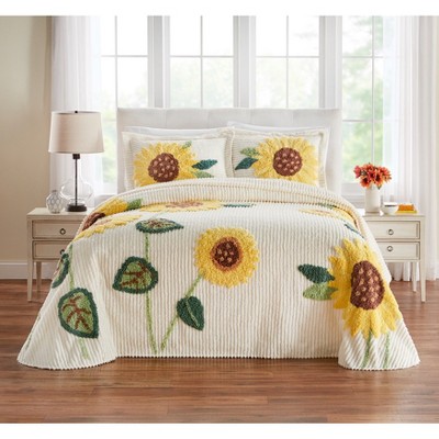 Poinsettia Red and Green Cotton Twin Bedspread