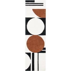 Rodeo Drive RD856 Hand Tufted Indoor Rugs - Safavieh - 1 of 4