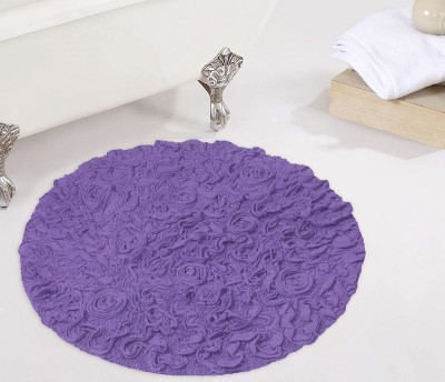 Bell Flower Collection Cotton Floral Pattern Tufted Bath Rug - Home Weavers