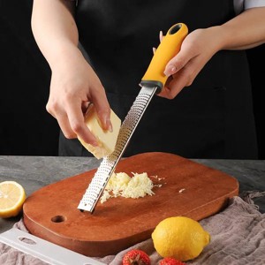 Stainless steel fruit cheese grater Chocolate lemon rind cheese crumb grater Grater kitchen tools - 1 of 3