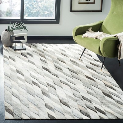 Ivory and Gray Hand-Knotted Geometric Wool Area Rug