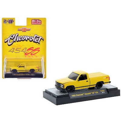 1993 Chevrolet SS 454 Pickup Truck Yellow Limited Edition to 7920 pieces 1/64 Diecast Model Car by M2 Machines