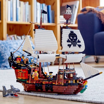 LEGO Creator 3 in 1 Pirate Ship Toy Set 31109_0