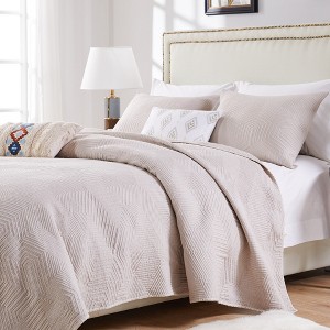 Greenland Home Fashions Parker Linen Quilt Set - 1 of 4