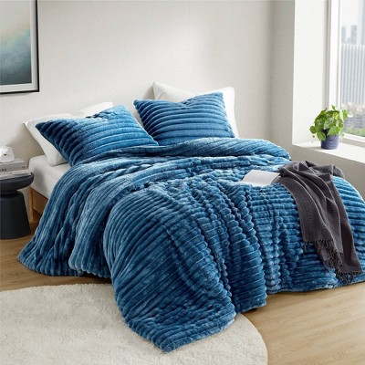 Intelligent Design Avril Fluffy Ribbed Plush Comforter Set