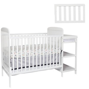 Suite Bebe Ramsey Crib and Changer Combo with Guard Rail/Stabilizer Bar - 1 of 4