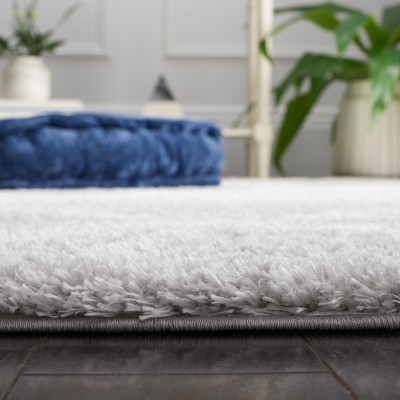Light Grey and White Rectangular Shag Area Rug 5' x 7'