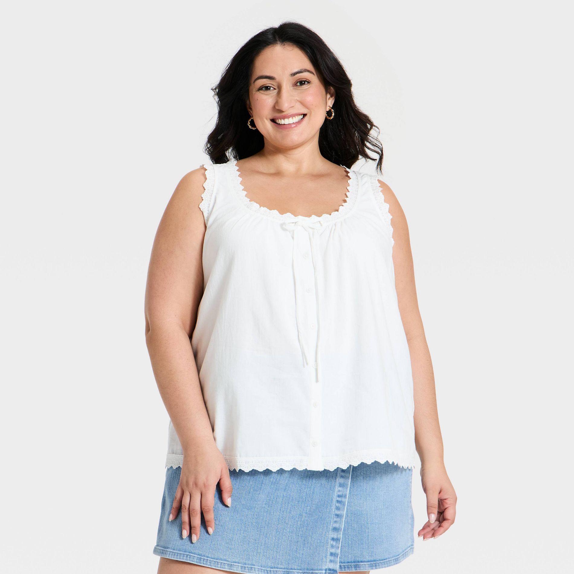 Women's Sleeveless Ruff Trim Button Up Front Tie Woven Tank Top - Ava & Viv™