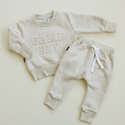 Kids Game Day 2.0 Embossed Sweatsuit Jogger Set - Olive + Scout