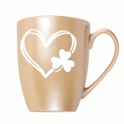 Elanze Designs Heart Outline With Three Leaf Clover 10 ounce New Bone China Coffee Tea Cup Mug, Pearlescent Sand
