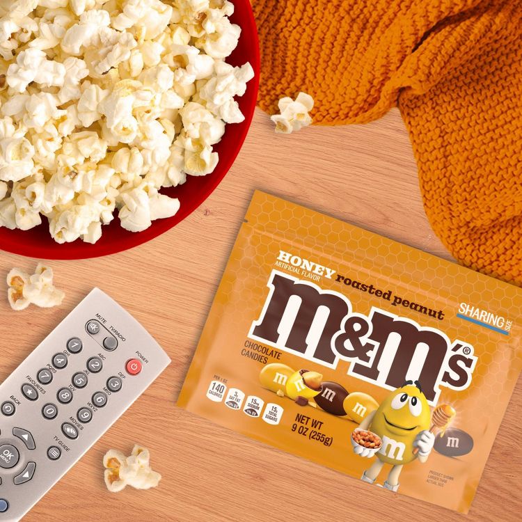 MnM'S Honey Roasted Peanut Milk Chocolate Candy Full Size 9.0 oz – Honey and Roasted Peanuts, Milk Chocolate & Candy Mix 