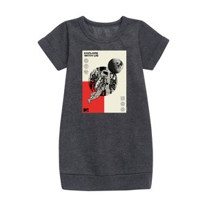 - MTV - Explore With Us Graphic Short Sleeve Fleece Dress - 1 of 2