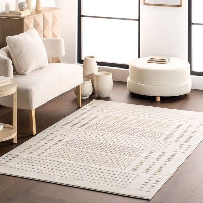 Cream Geometric 4' x 6' Machine Washable Area Rug