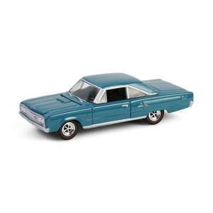 1/64 1967 Dodge Coronet R/T Hemi 60th Anniversary Series 17 28160-C - 1 of 4
