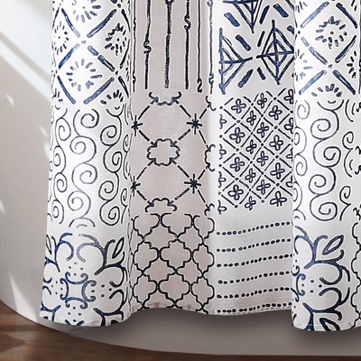 Blue and White Geometric Patchwork Fabric Shower Curtain with Liner