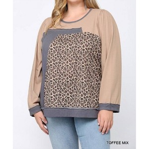 Women's Leopard Color Block Loose Fit Top - GiGiO - 1 of 2