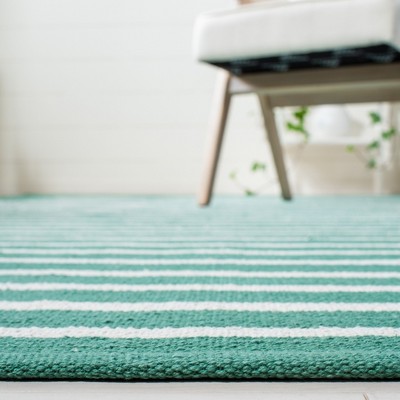 Handwoven Dark Green and Ivory Cotton Rectangular Rug 4' x 6'