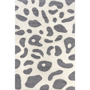 Nuloom Irma Leopard Pet Friendly Premium Machine Washable Wool Area Rug, 4' x 6', Grey - 1 of 4