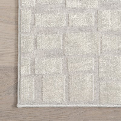 Belladonna Cream Geometric 4' x 6' Synthetic Area Rug